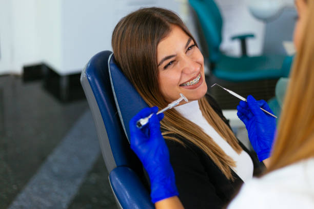 Best Tooth Extraction  in Jnstown, OH